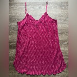 Vintage Dentelle Magenta Pink Crinkled Floral Nightgown / Lingerie Size Large